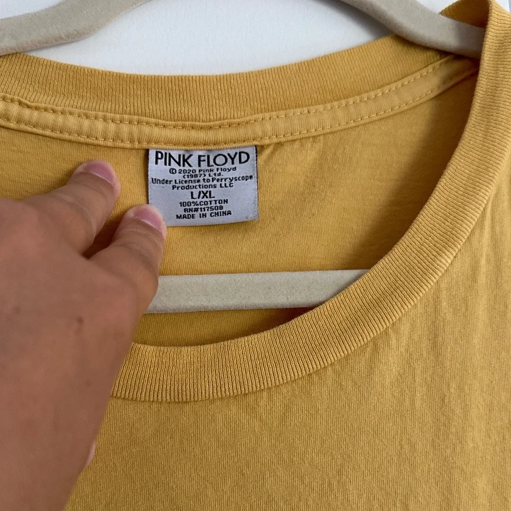 Pink Floyd Mustard Yellow Tee - Picture 2 of 4